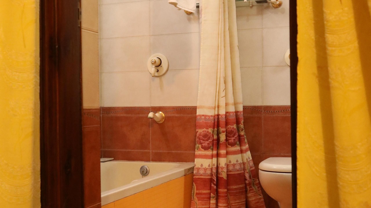 Photo of Bathroom in Varanasi