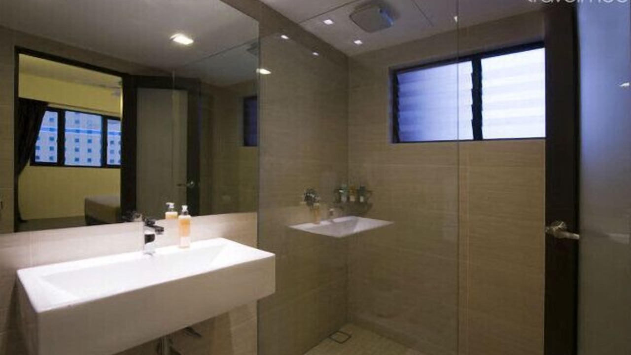 Photo of Bathroom in Pekeliling
