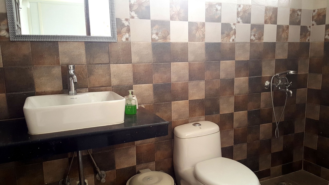 Photo of Bathroom in Kailash Colony