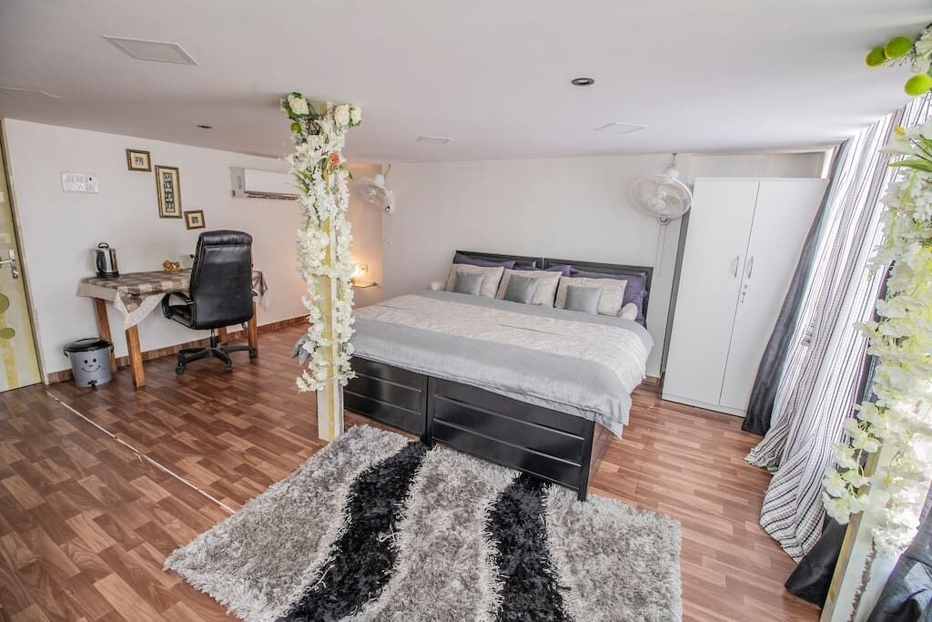 Photo of Bedroom in Jogeshwari West