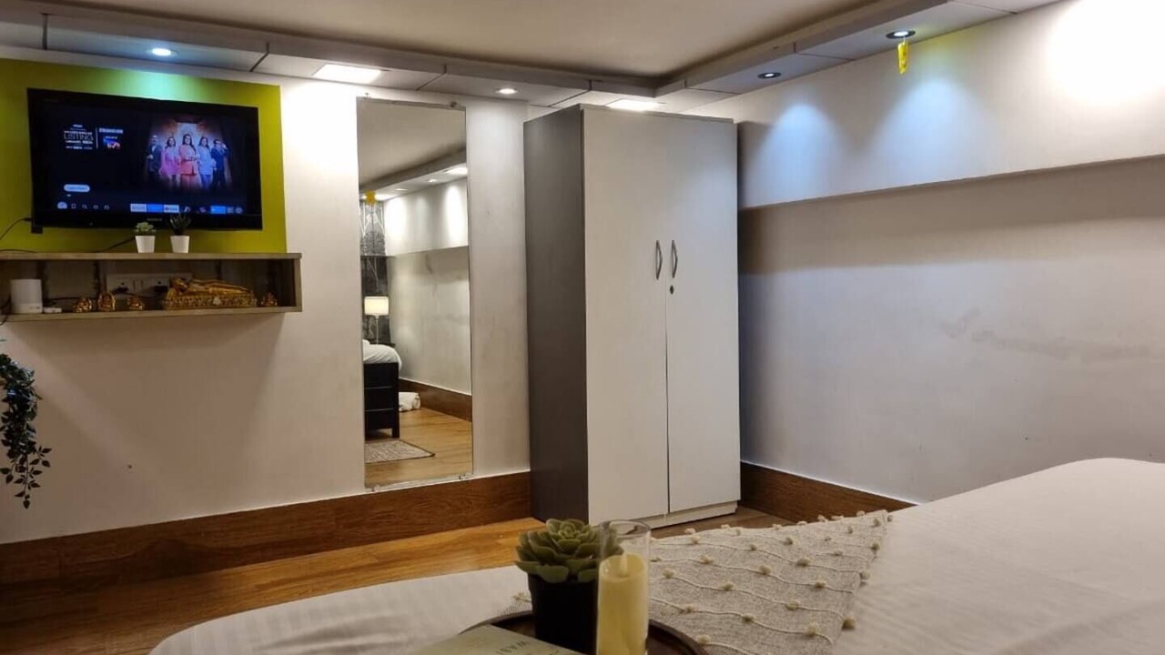 Photo of Bedroom in Jogeshwari West