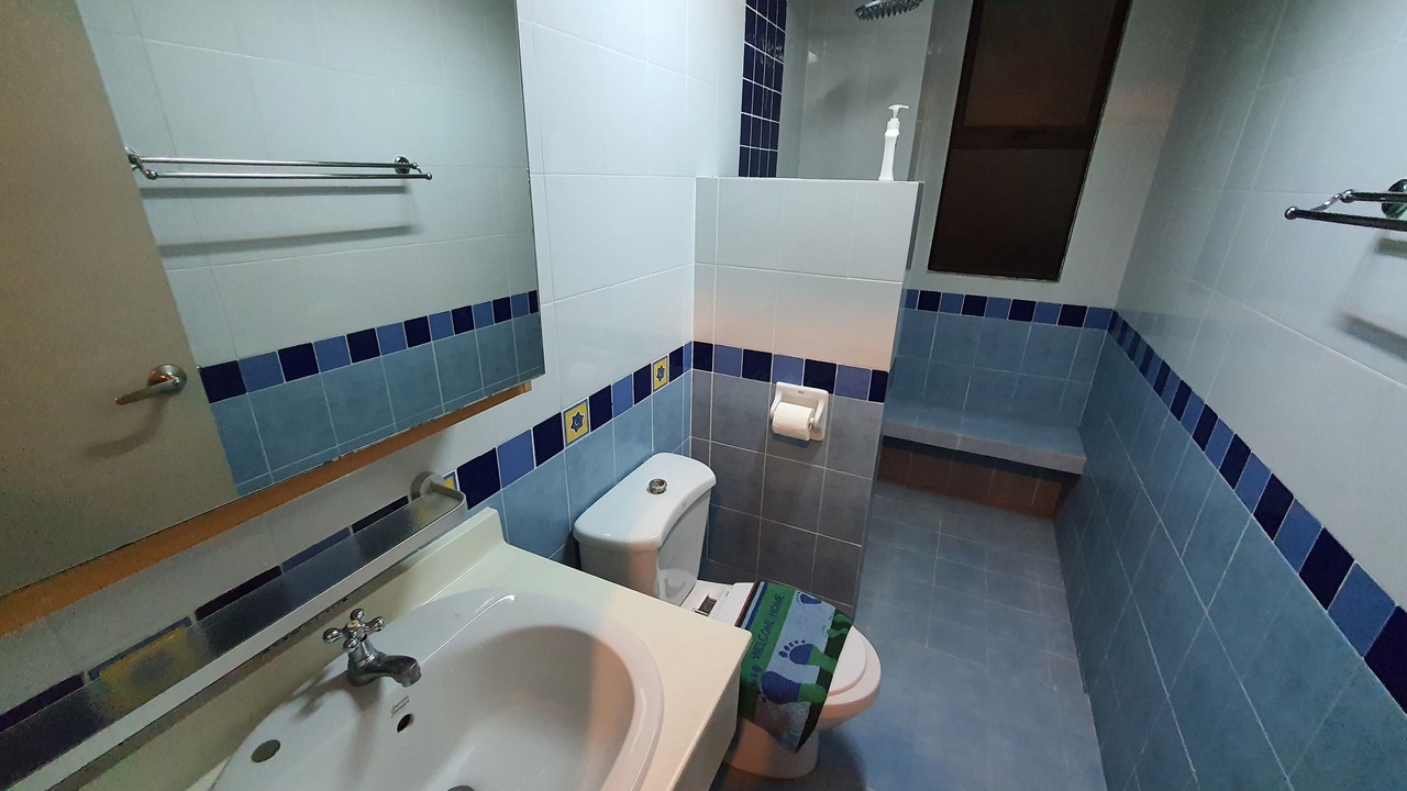 Photo of Bathroom in Tropicana
