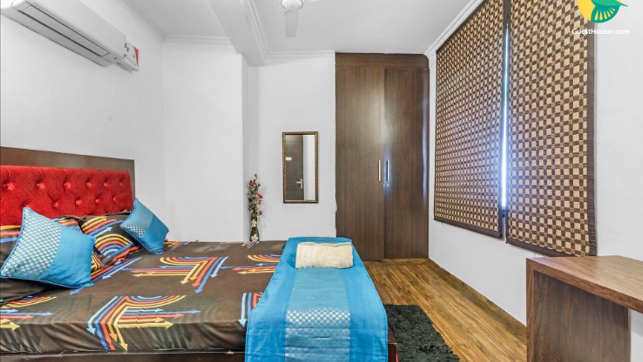 Photo of Bedroom in Sat Bari