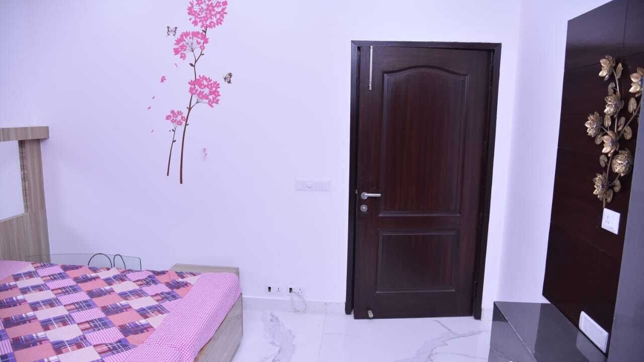 Photo of Bedroom in Greater Noida