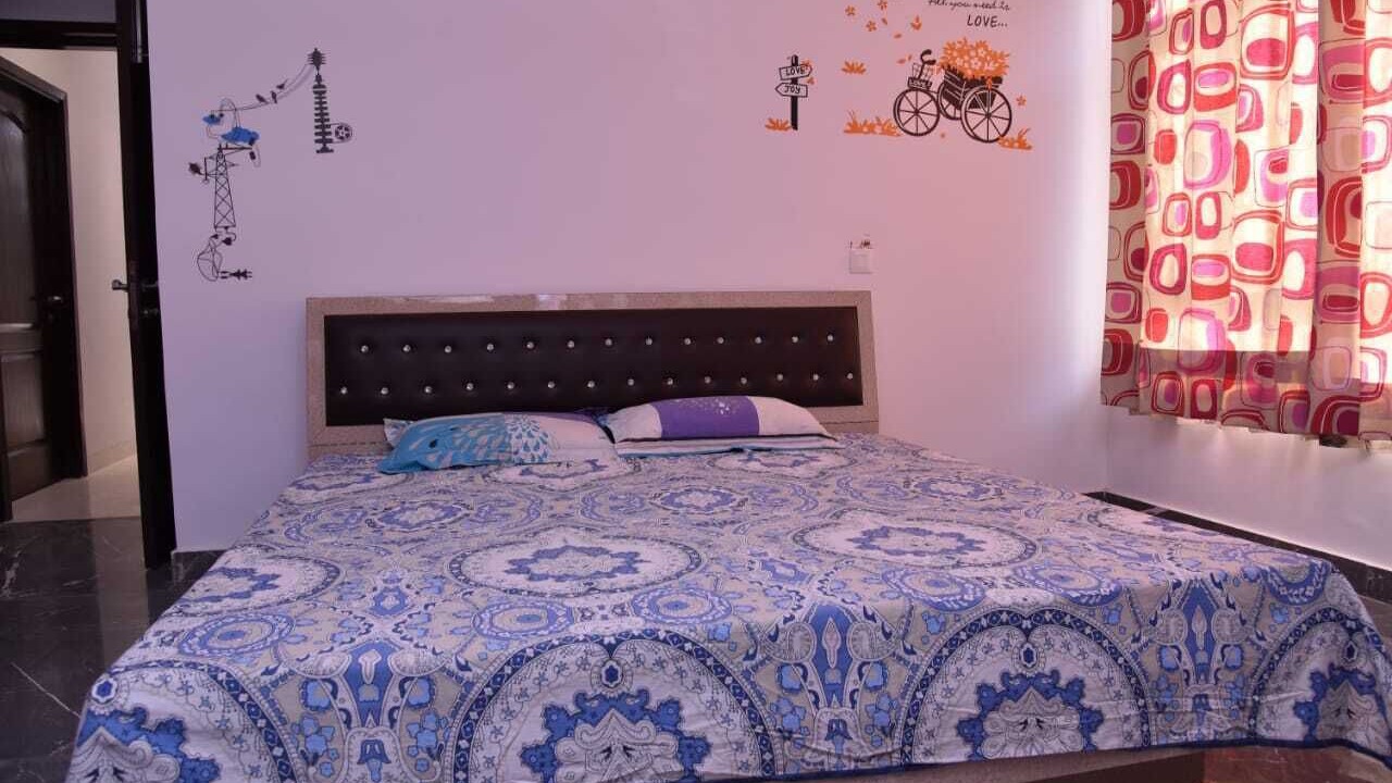 Photo of Bedroom in Greater Noida