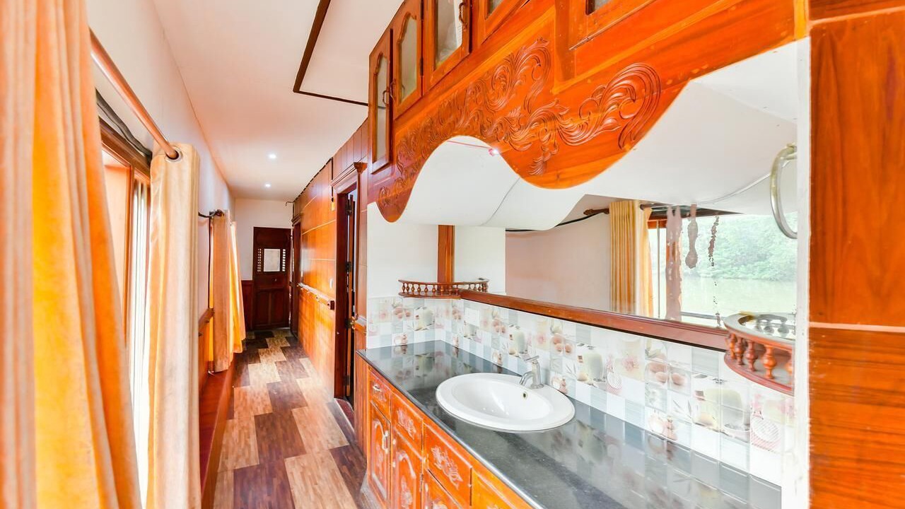 Photo of Bathroom in Thanneermukkom
