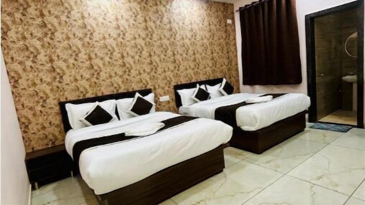 Photo of Bedroom in Kalyanpur