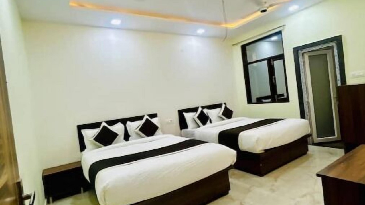 Photo of Bedroom in Kalyanpur