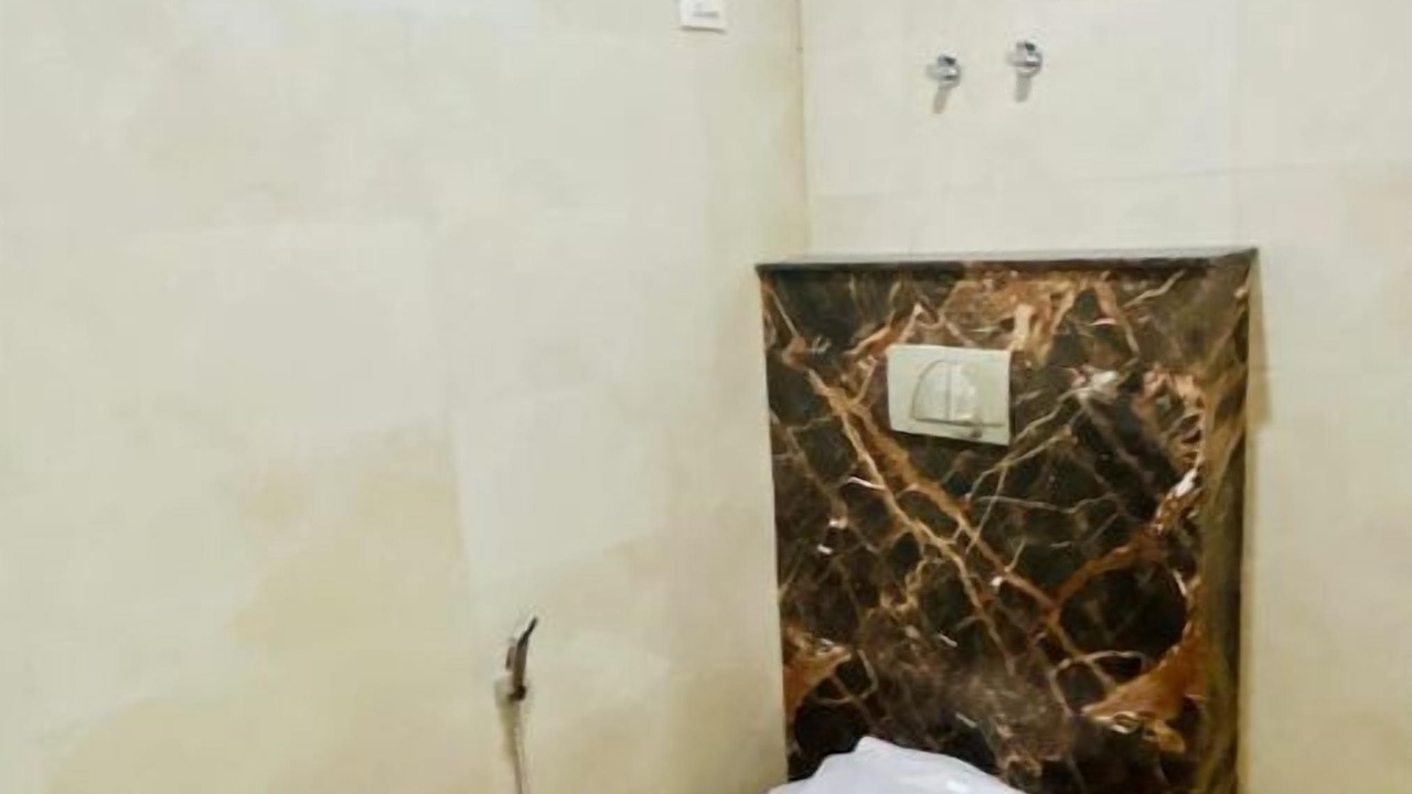 Photo of Bathroom in Kalyanpur