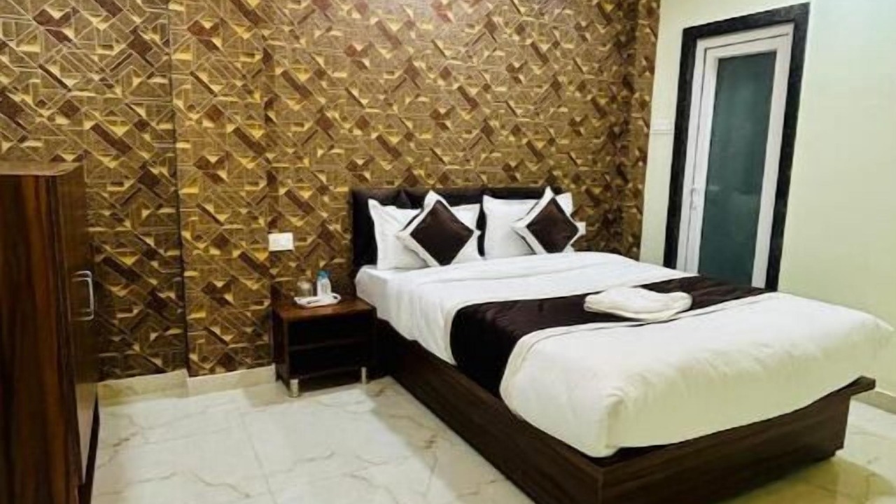 Photo of Bedroom in Kalyanpur