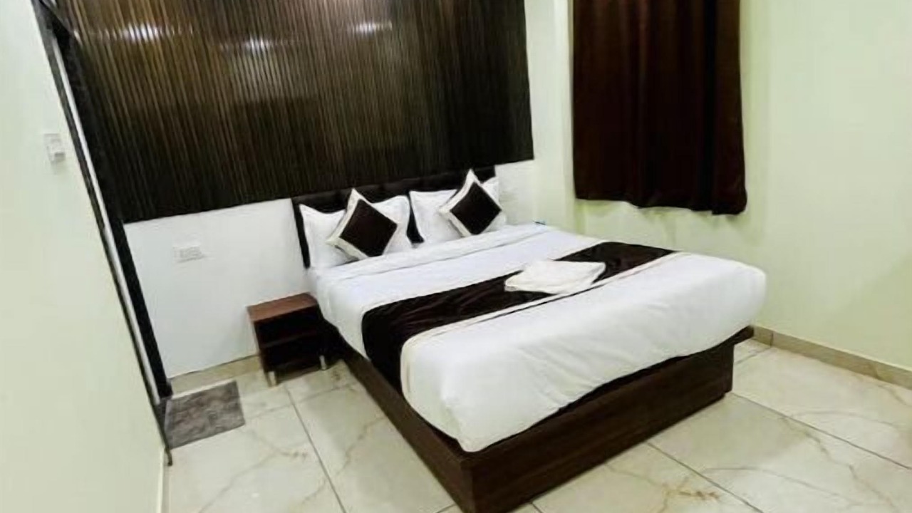 Photo of Bedroom in Kalyanpur