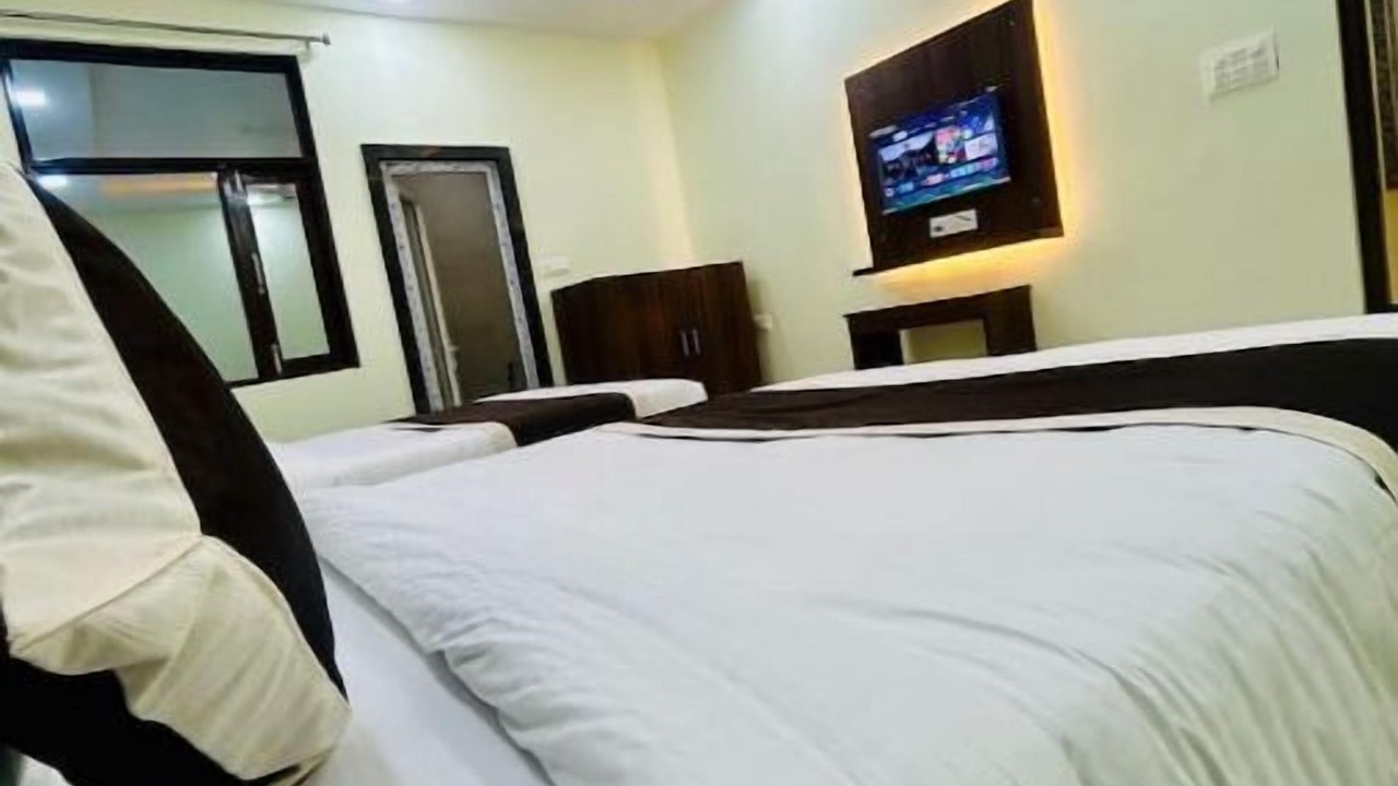Photo of Bedroom in Kalyanpur