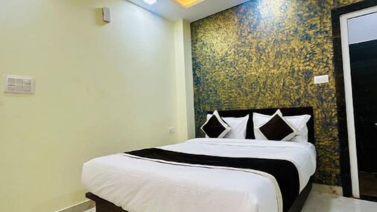 Photo of Bedroom in Kalyanpur