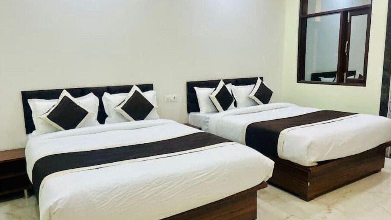 Photo of Bedroom in Kalyanpur