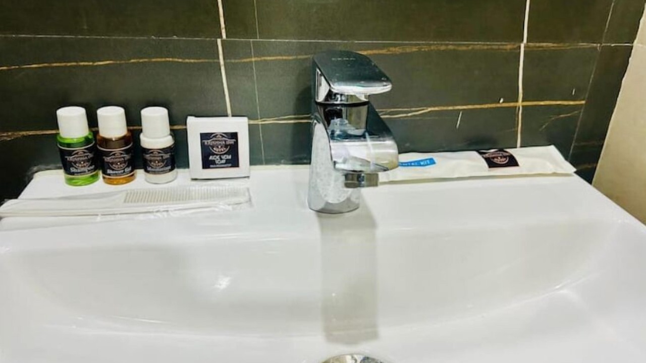 Photo of Bathroom in Kalyanpur