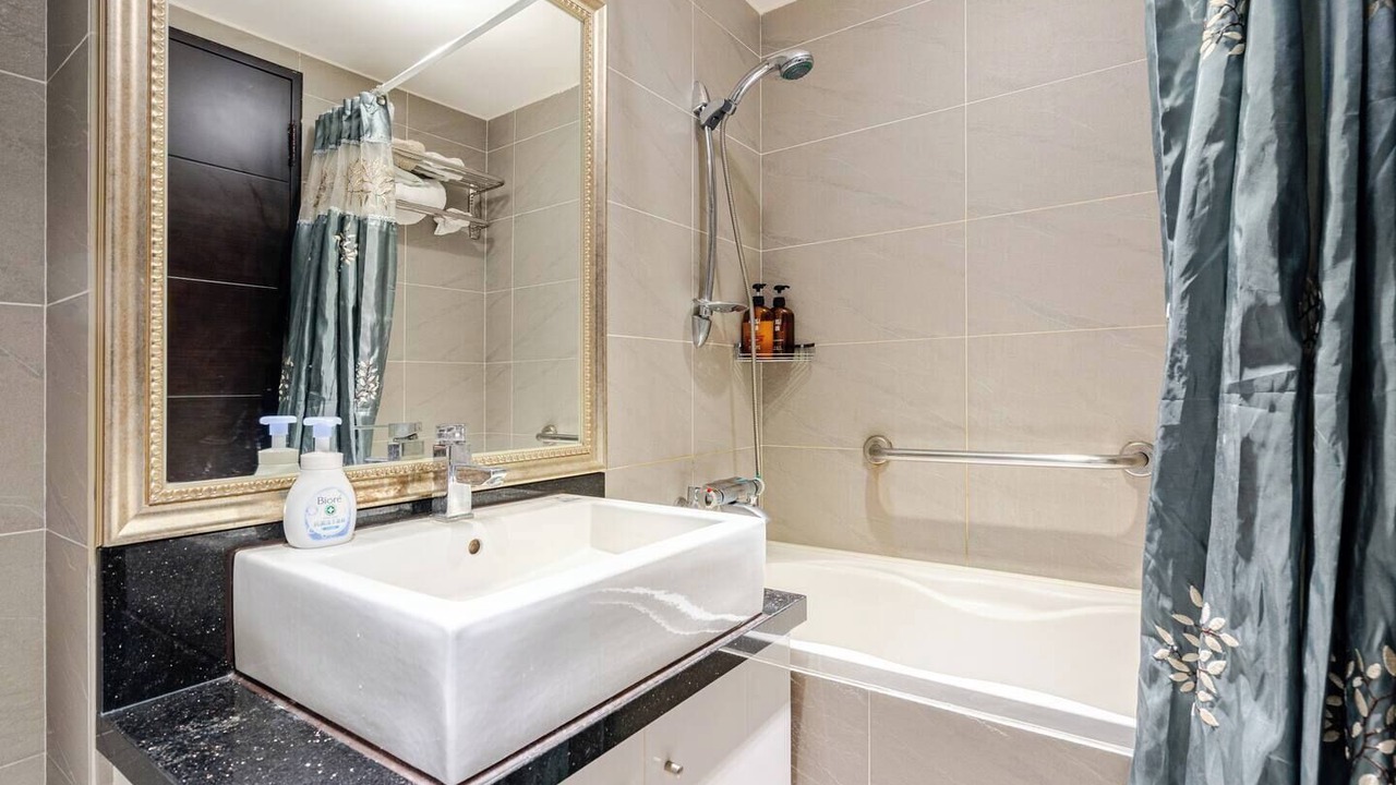 Photo of Bathroom in Luzhou