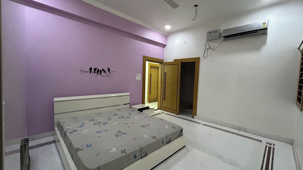 Photo of Bedroom in Bodh Gaya