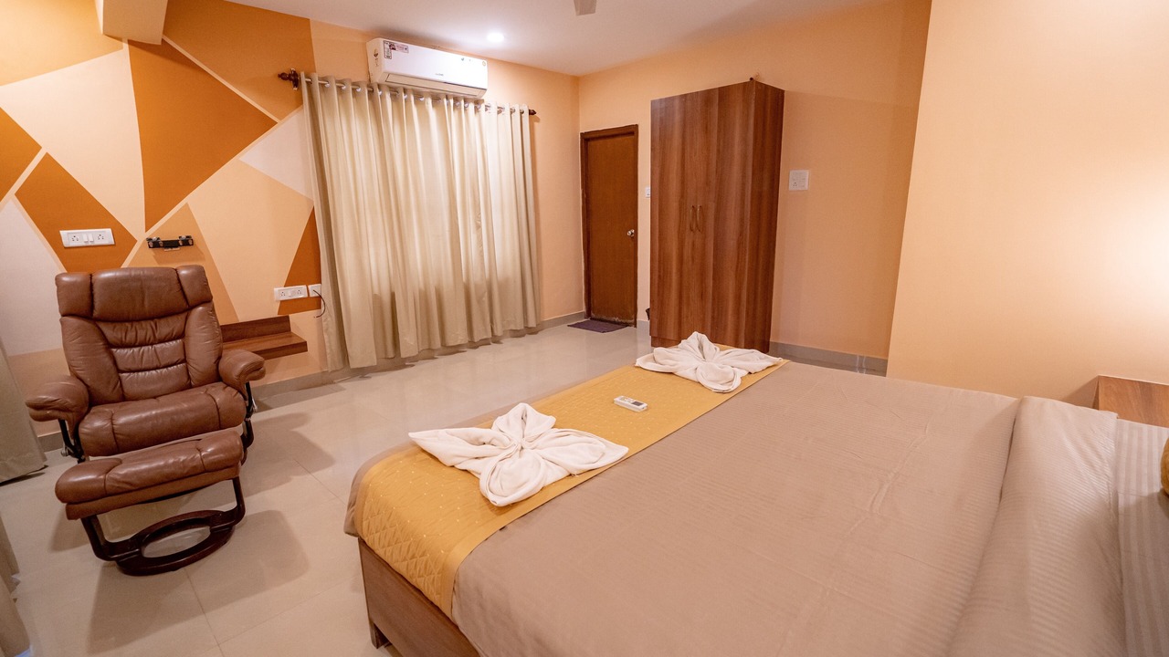 Photo of Bedroom in Vagator