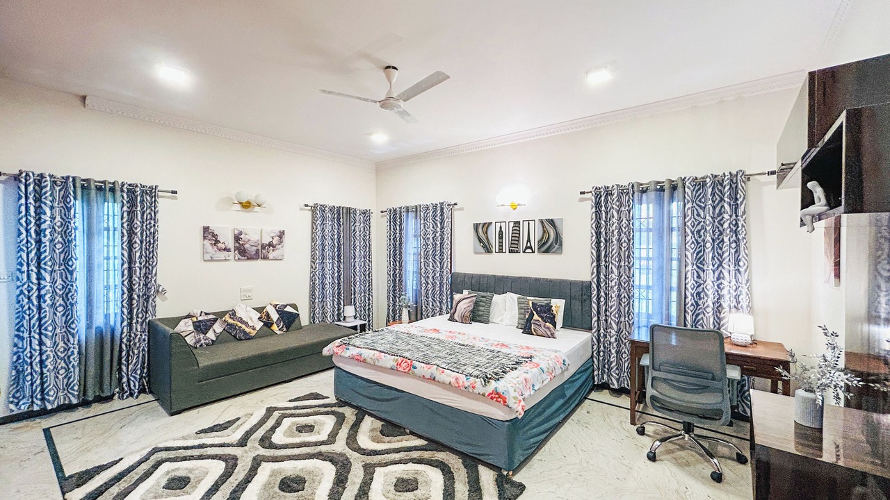 Photo of Bedroom in Embassy Golf Links Business Park