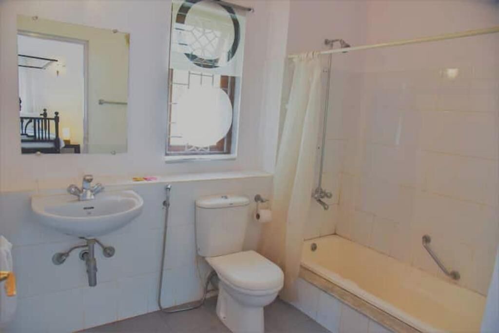 Photo of Bathroom in Candolim