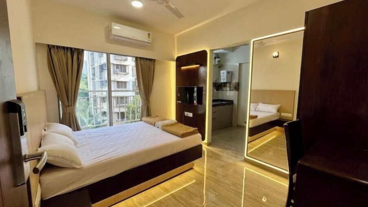 Photo of Bedroom in Kandivali East