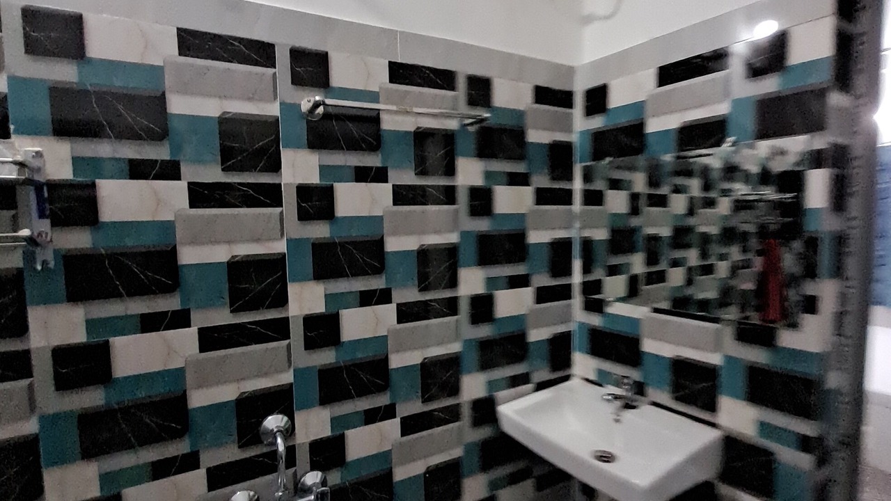 Photo of Bathroom in Rampur Hat