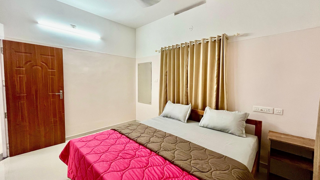 Photo of Bedroom in Thiruvananthapuram