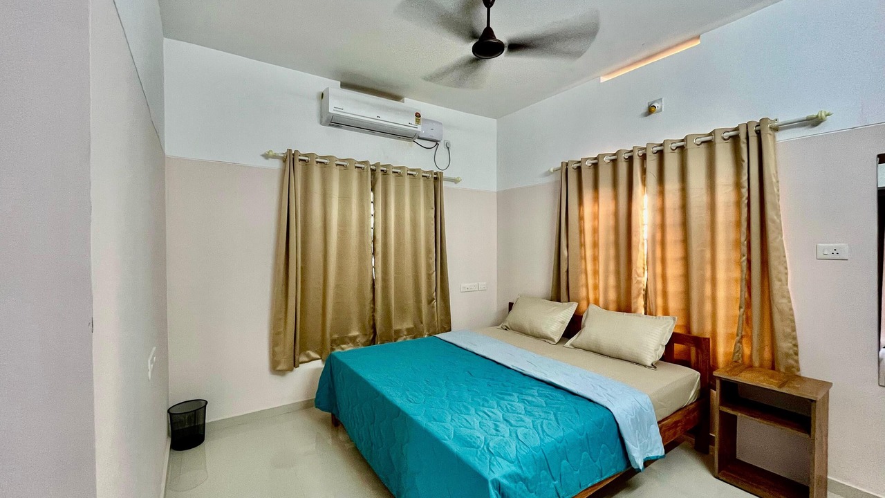 Photo of Bedroom in Thiruvananthapuram