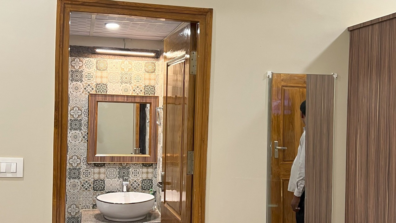 Photo of Bathroom in Varanasi