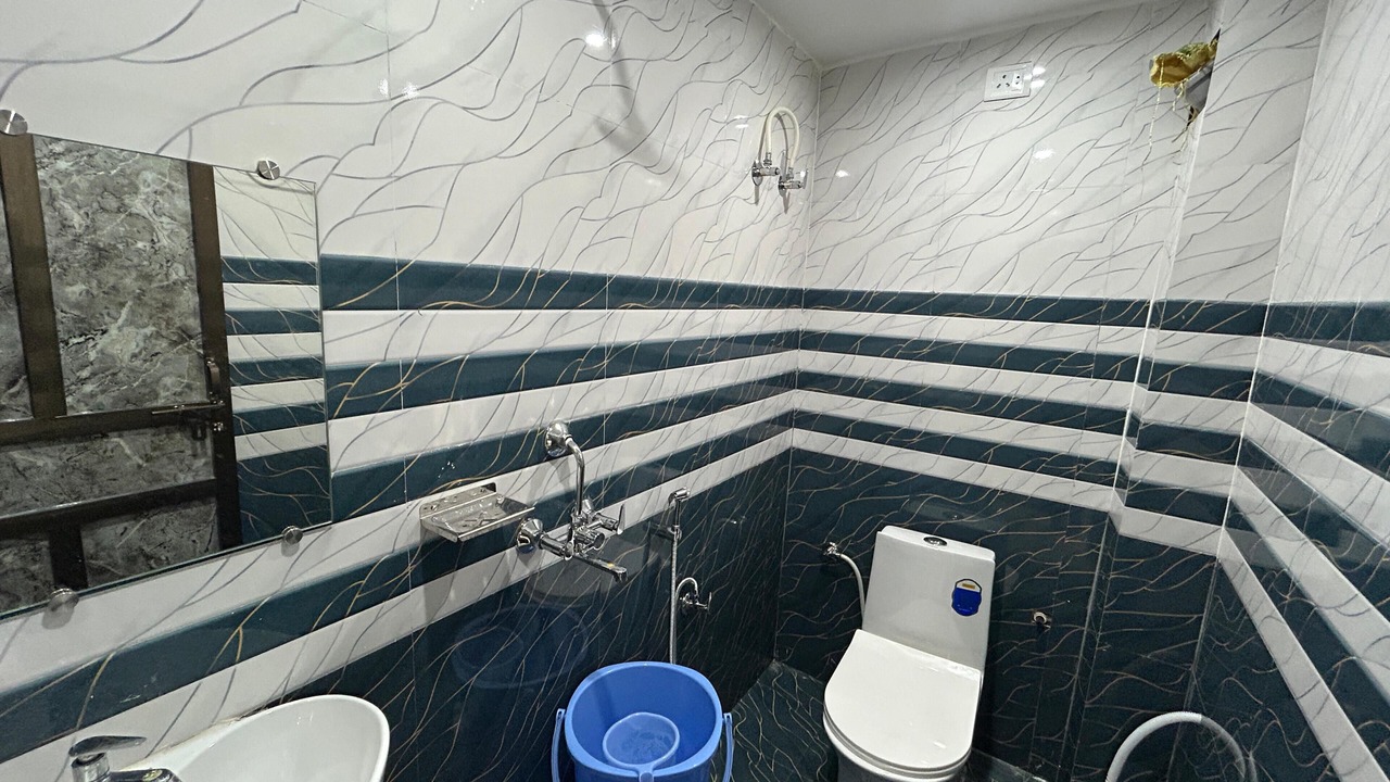 Photo of Bathroom in Varanasi