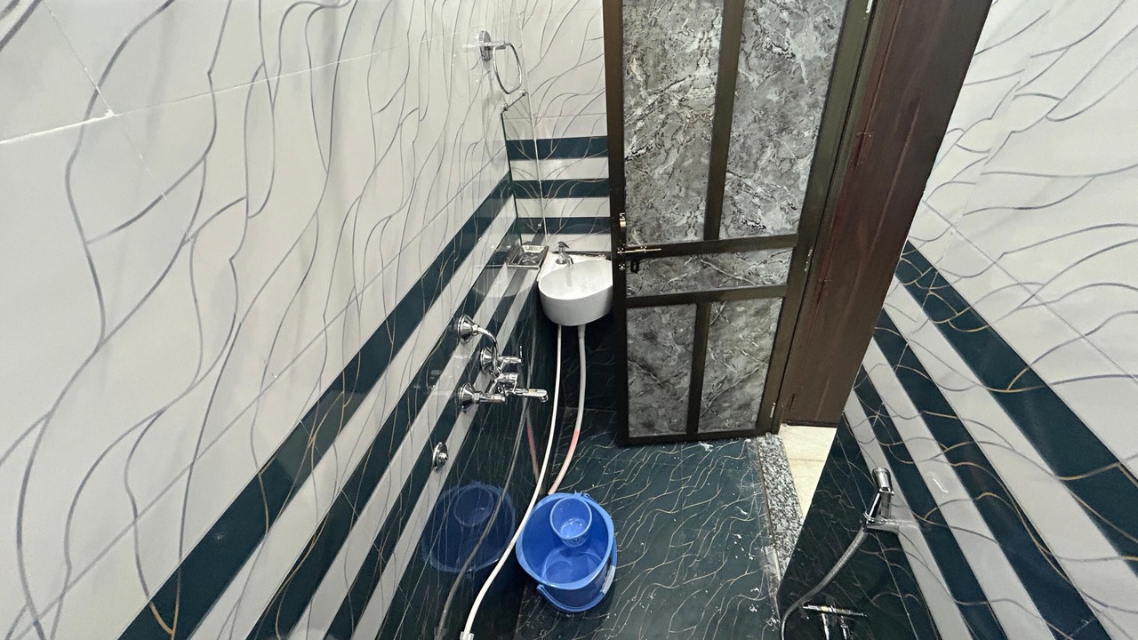 Photo of Bathroom in Varanasi