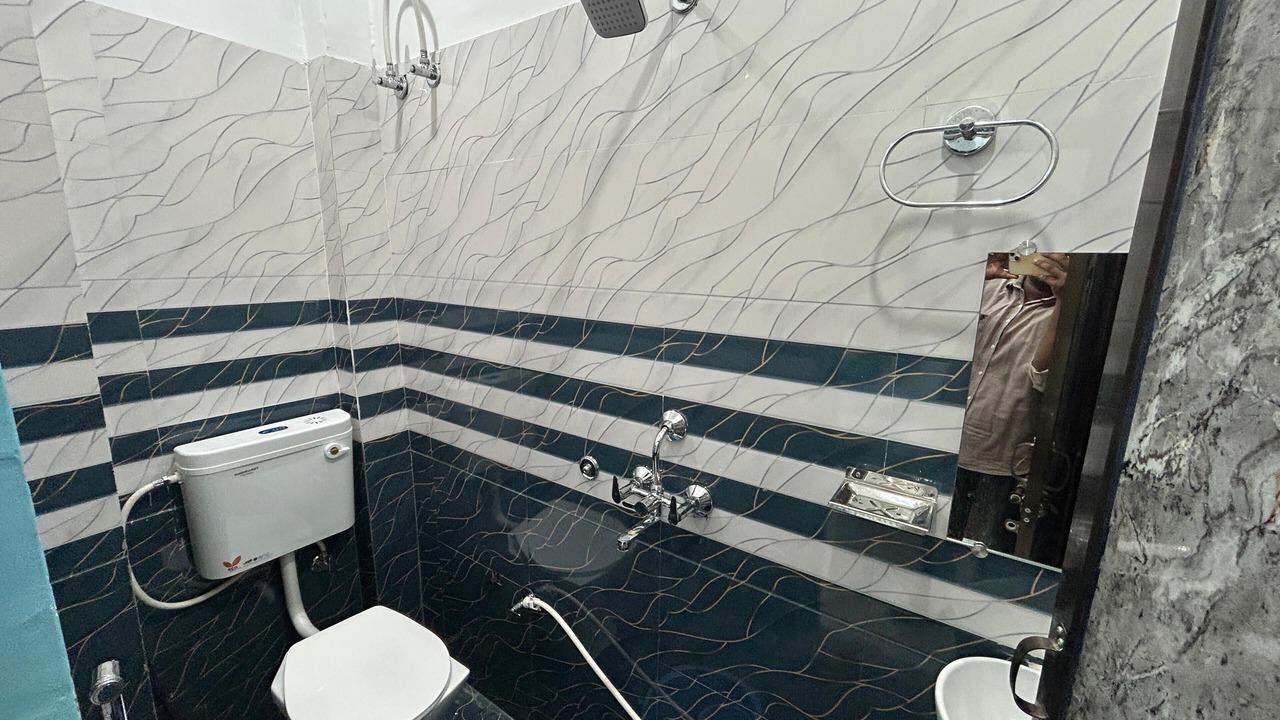 Photo of Bathroom in Varanasi