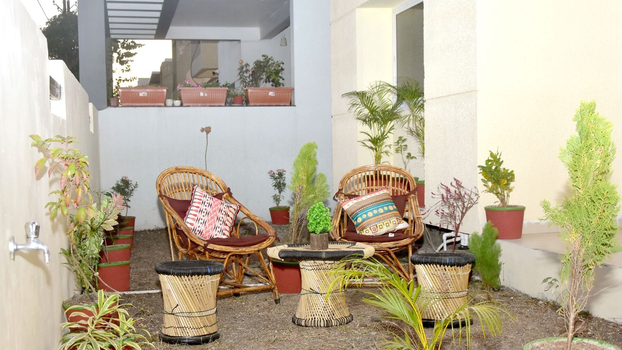 Photo of Patio Balcony in Ujjain