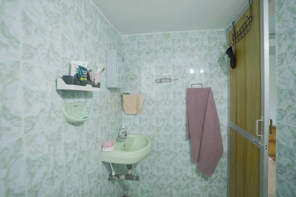 Photo of Bathroom in Benaulim