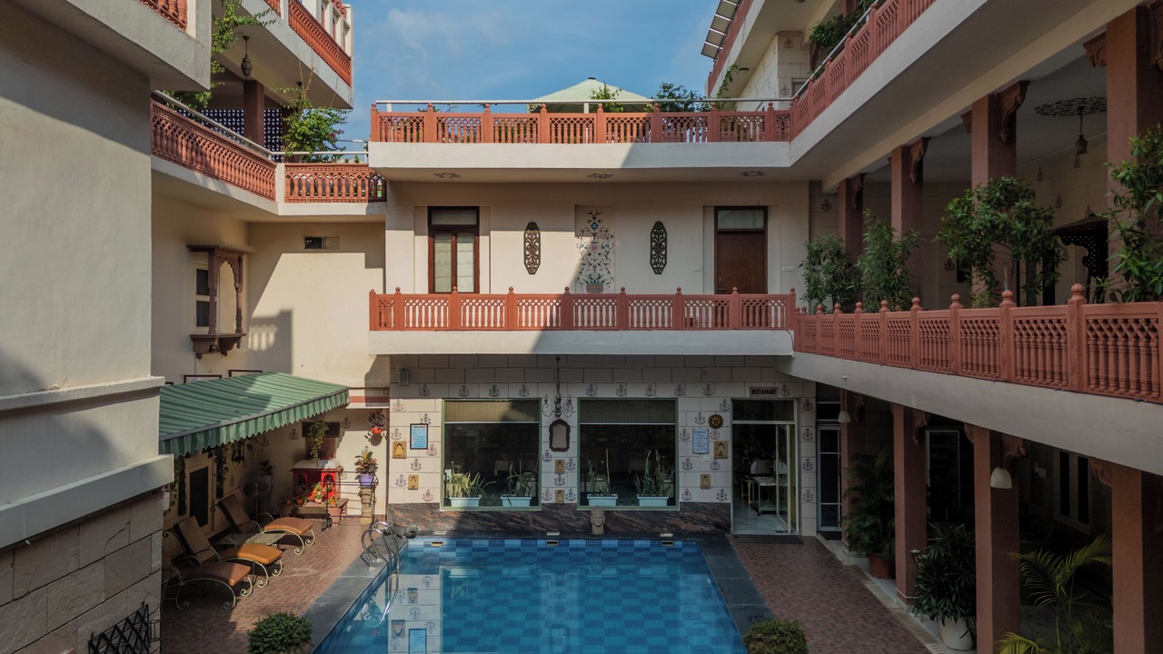 Photo of Outdoor in Adarsh Nagar