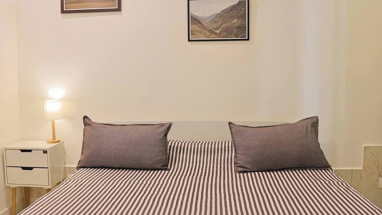Photo of Bedroom in Raja Park