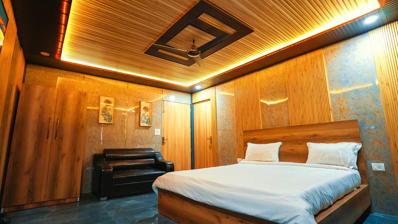 Photo of Bedroom in Naina Range