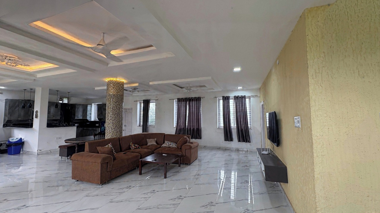 Photo of Livingroom in Chevella