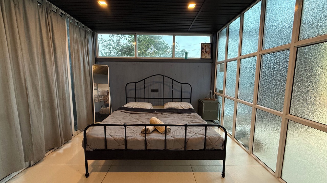 Photo of Bedroom in Javan