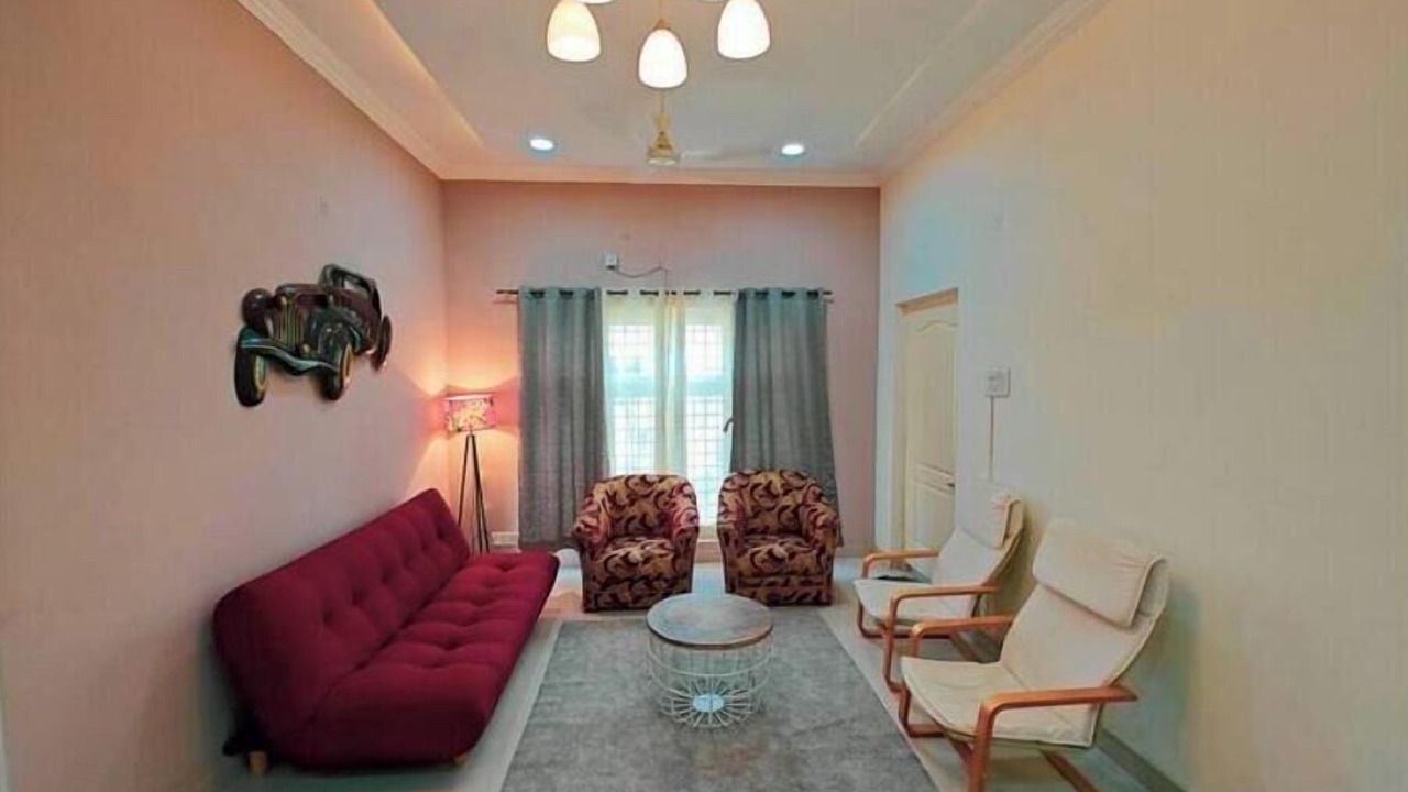 Photo of Livingroom in Moinabad