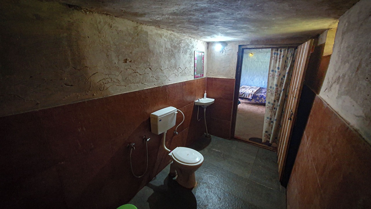 Photo of Bathroom in Jagdalpur
