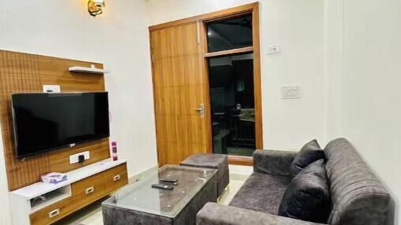 Photo of Livingroom in Delhi Cantonment