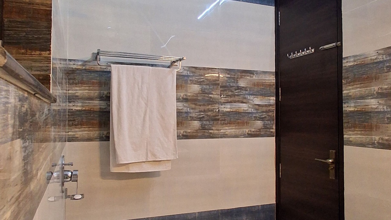 Photo of Bathroom in Vaishali Nagar