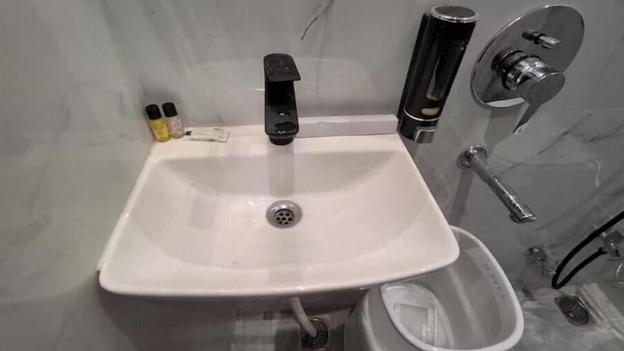 Photo of Bathroom in Varanasi