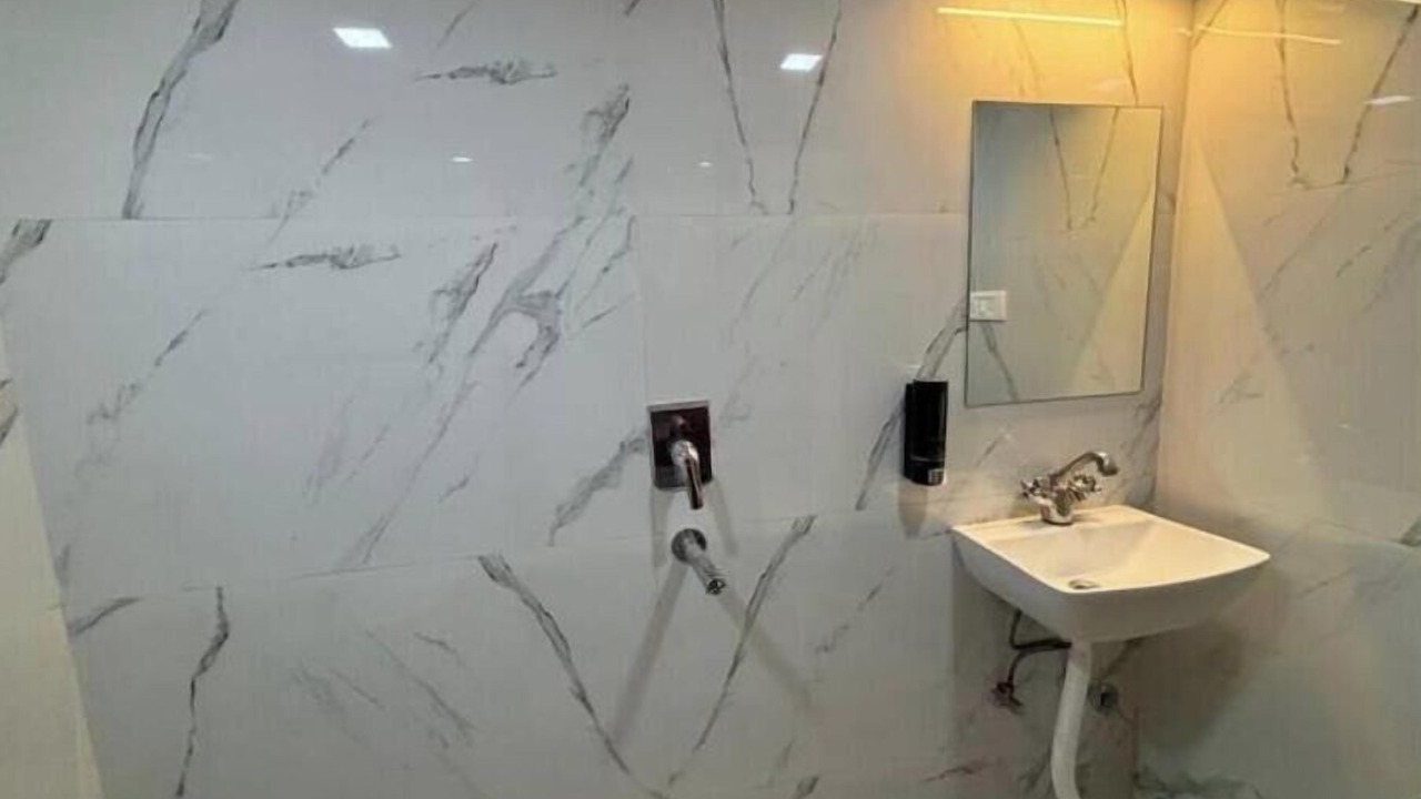 Photo of Bathroom in Varanasi