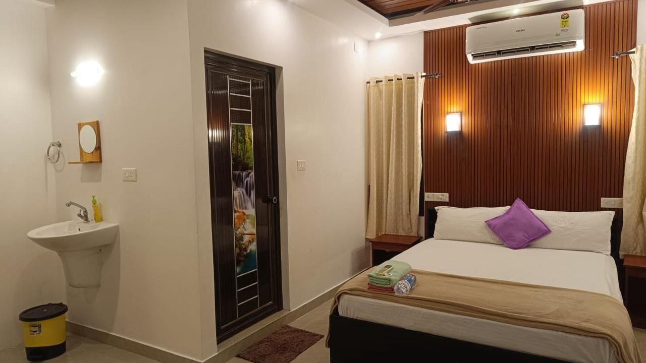 Photo of Bedroom in Alappuzha