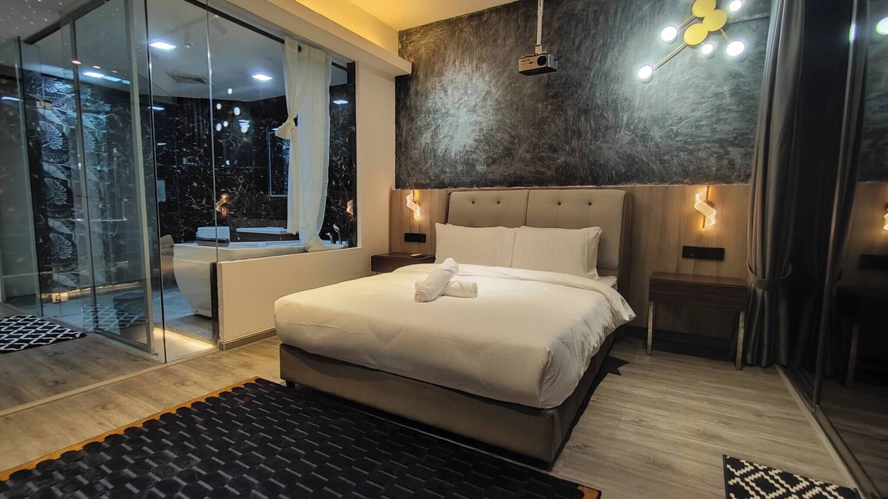 Photo of Bedroom in Taman Kobena