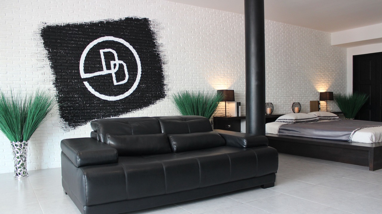 Photo of Livingroom in Nanai Road