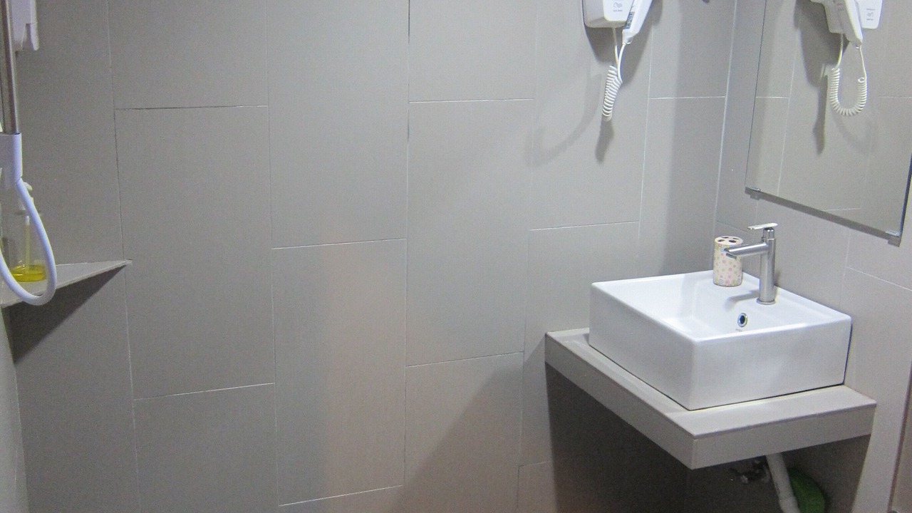 Photo of Bathroom in Imbi