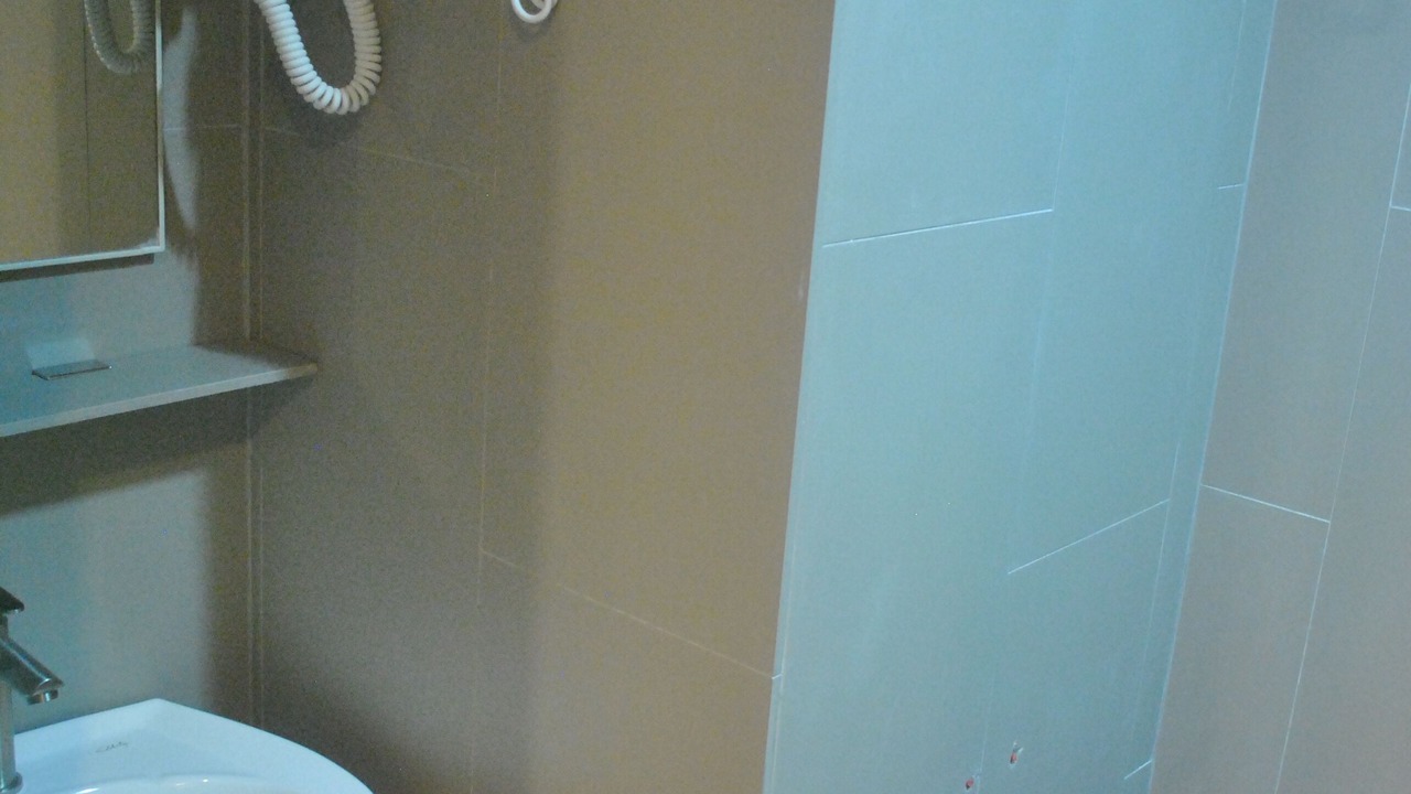 Photo of Bathroom in Imbi